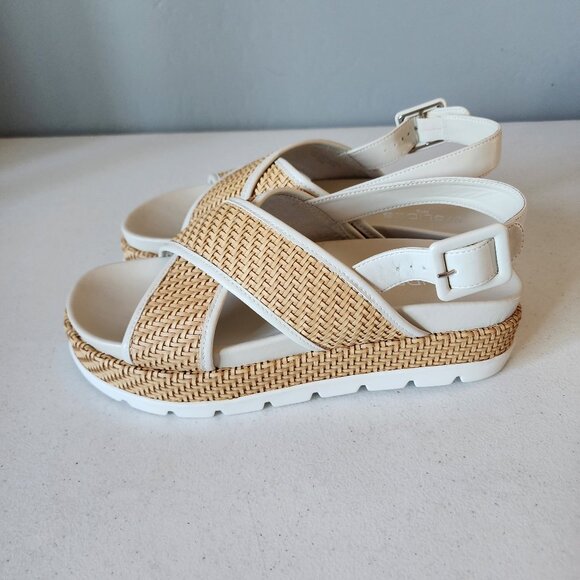 J Slides Platform Sandals "NEW" - Picture 7 of 15